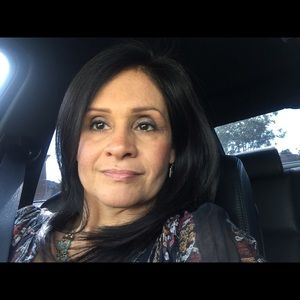 Meet your Posher, Gina